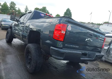 2018 Chevrolet Silverado 1500 2Lt from USA, damaged, VIN 1GCVKREC0JZ194386